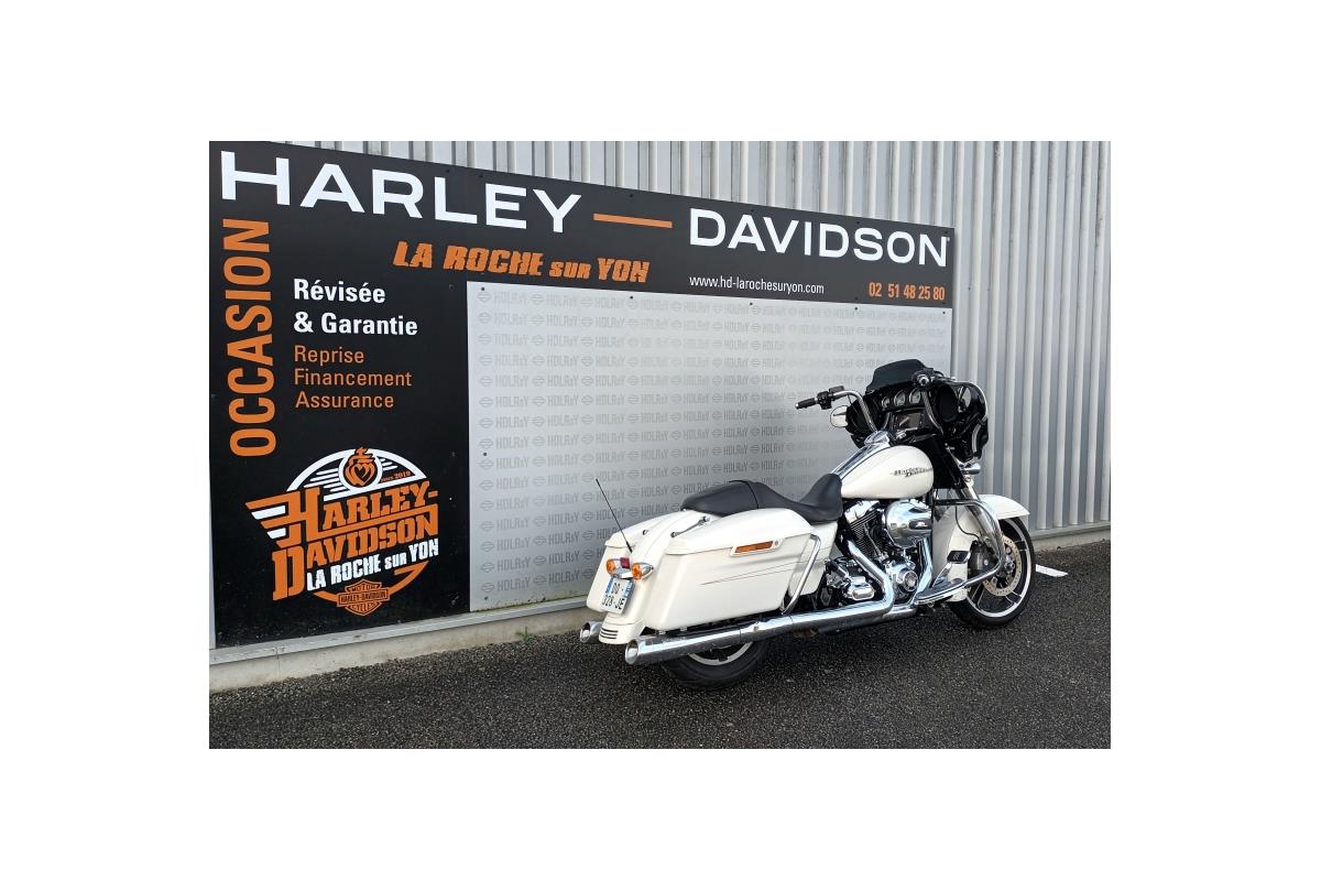 2015 HARLEY-DAVIDSON STREET GLIDE