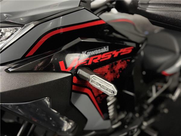 2023 Kawasaki Versys 1000