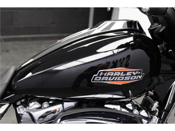 2024 Harley-Davidson Street Glide