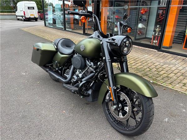 2022 HARLEY-DAVIDSON TOURING FLHRXS ROAD KING SPECIAL