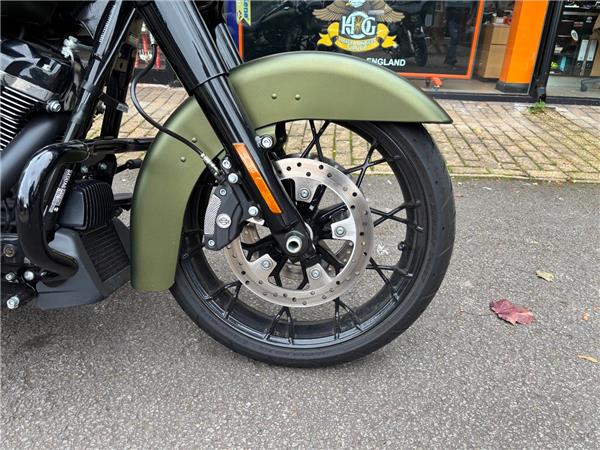 2022 HARLEY-DAVIDSON TOURING FLHRXS ROAD KING SPECIAL