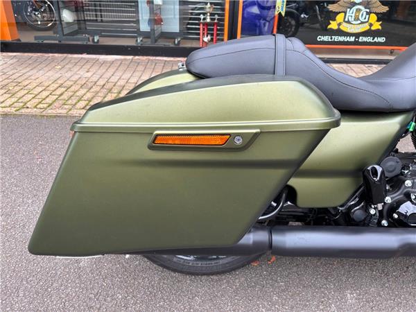 2022 HARLEY-DAVIDSON TOURING FLHRXS ROAD KING SPECIAL