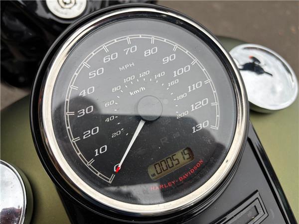 2022 HARLEY-DAVIDSON TOURING FLHRXS ROAD KING SPECIAL