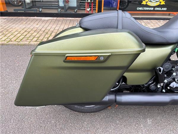 2022 HARLEY-DAVIDSON TOURING FLHRXS ROAD KING SPECIAL