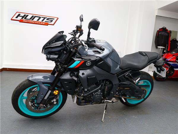 2023 Yamaha MT-10