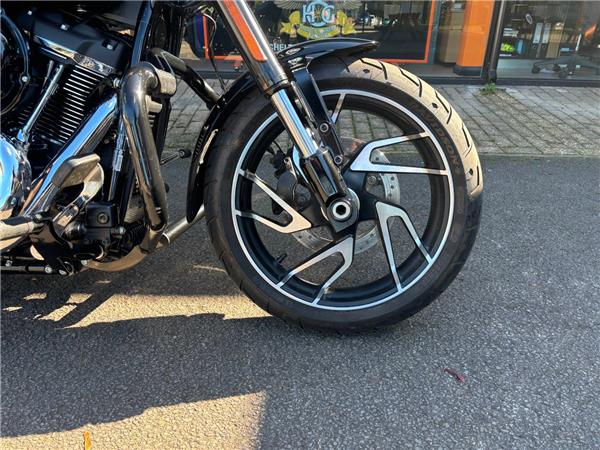 2023 HARLEY-DAVIDSON SOFTAIL FLSB SPORT GLIDE