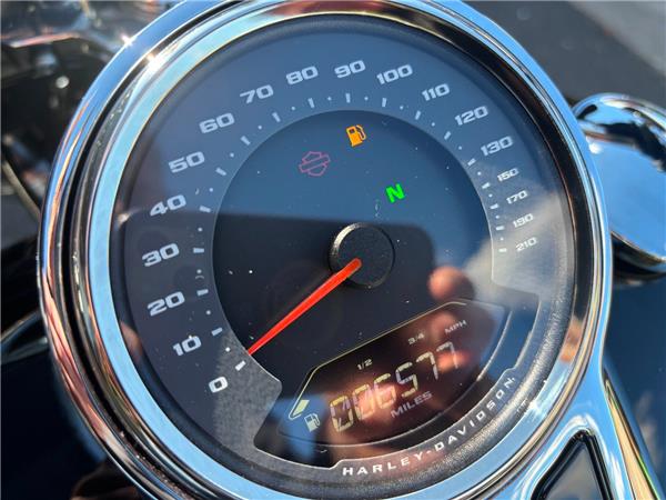 2023 HARLEY-DAVIDSON SOFTAIL FLSB SPORT GLIDE