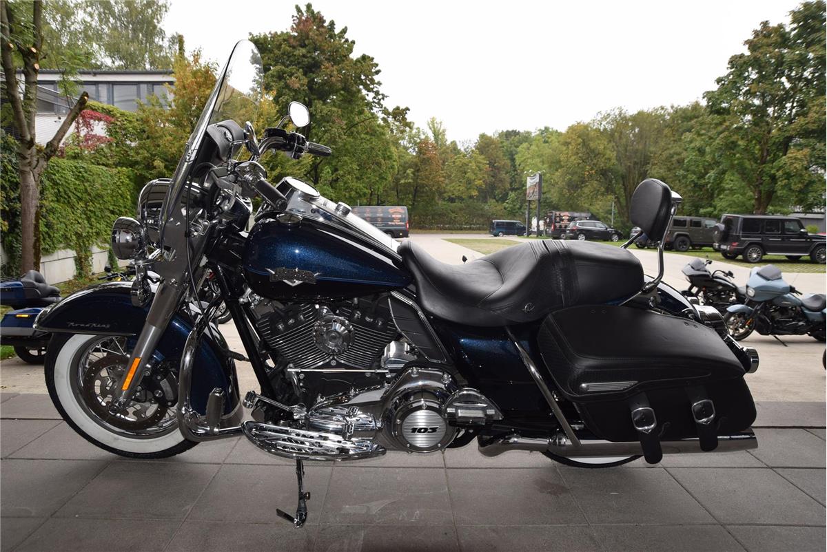 FLHRC Road King Classic