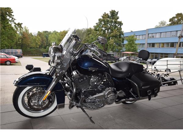 FLHRC Road King Classic