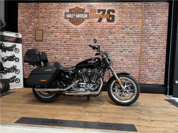 2017 HARLEY-DAVIDSON SUPERLOW