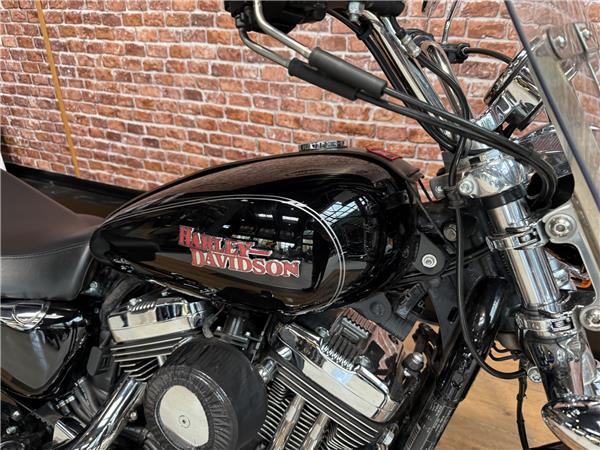 2017 HARLEY-DAVIDSON SUPERLOW