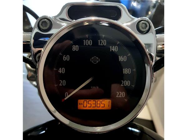 HARLEY DAVIDSON XL 1200 C