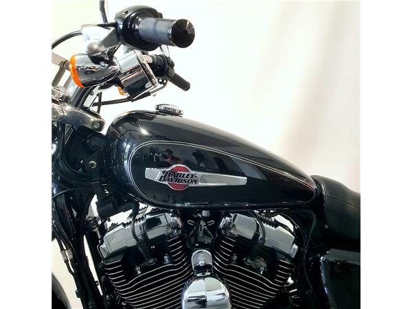 HARLEY DAVIDSON XL 1200 C