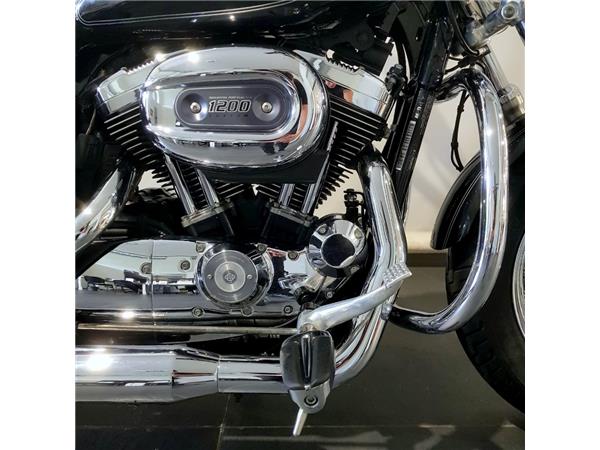 HARLEY DAVIDSON XL 1200 C