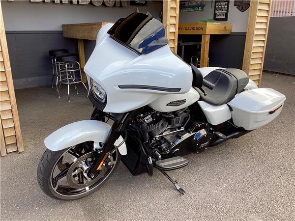 2025 Harley-Davidson Touring
