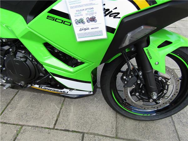 2025 Kawasaki Ninja 500
