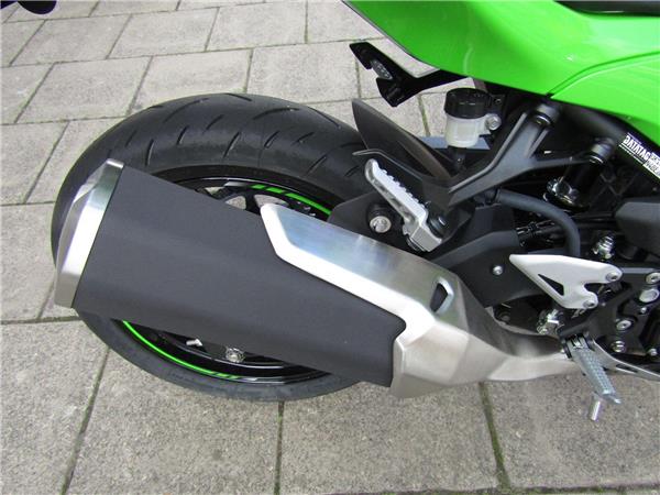 2025 Kawasaki Ninja 500