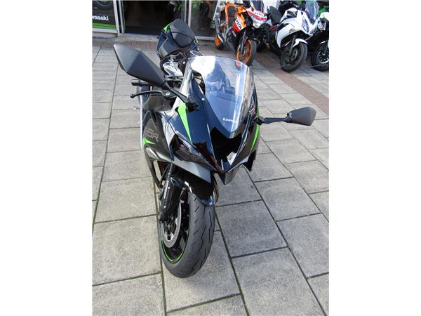 2025 Kawasaki Ninja ZX-6R
