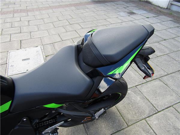2025 Kawasaki Ninja ZX-6R