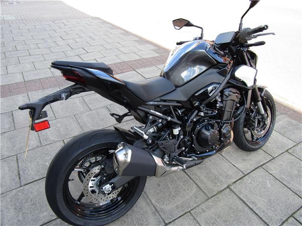 2025 Kawasaki Z900