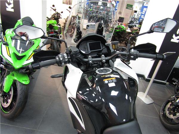 2025 Kawasaki Versys 1100