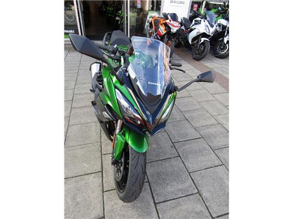 2025 Kawasaki Ninja 1100SX