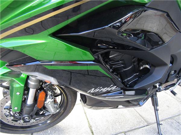 2025 Kawasaki Ninja 1100SX