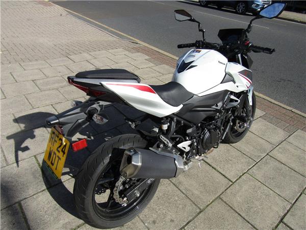 2024 Kawasaki Z400