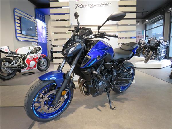 YAMAHA MT-07