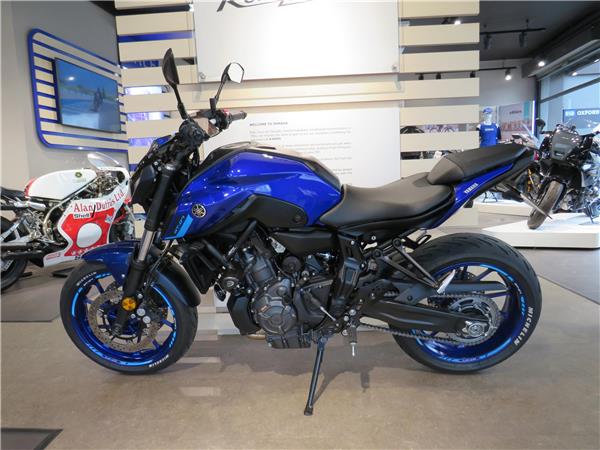 YAMAHA MT-07