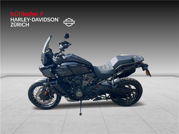 2025 harley-davidson RA Pan America 1250 Special