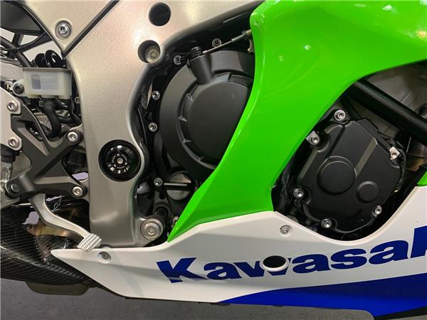 2024 Kawasaki NINJA ZX-10R 40TH ANNIVERSARY EDITION