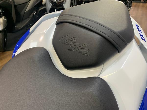 2024 Kawasaki NINJA ZX-10R 40TH ANNIVERSARY EDITION