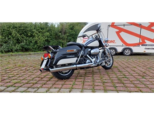 FLHP Police Road King 