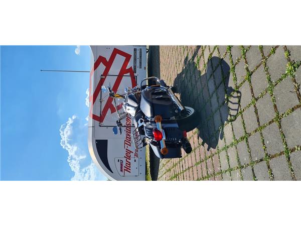 FLHRC Road King Classic 