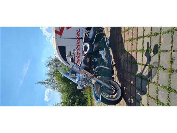 FLHRC Road King Classic 