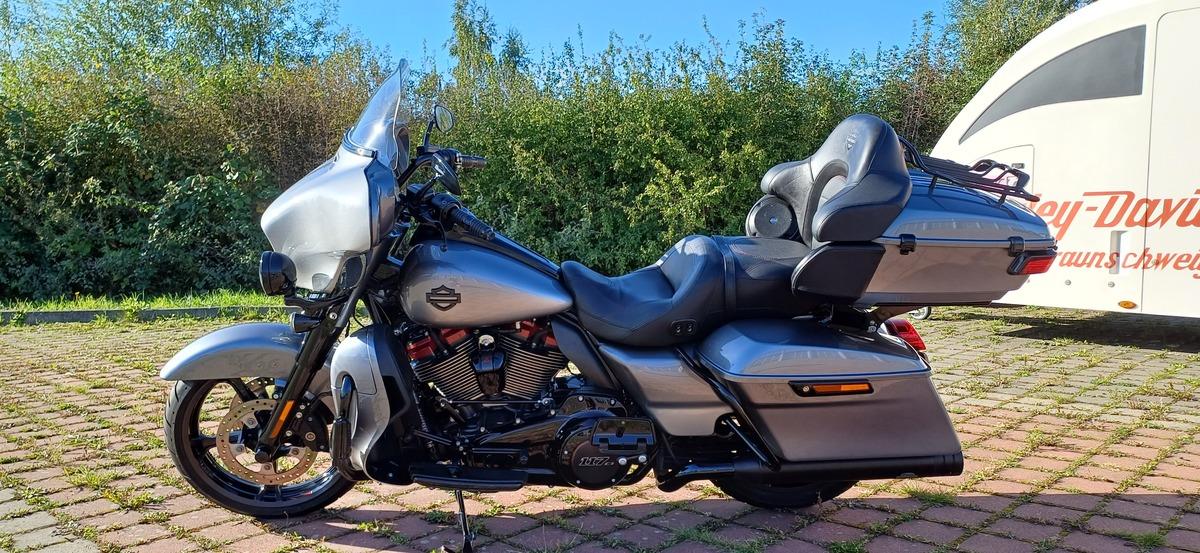 FLHTKSE CVO ULTRA LIMITED 