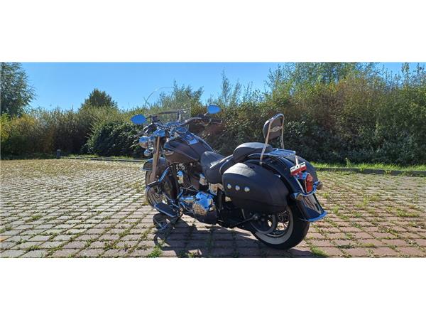 FLSTN103 SOFTAIL DELUXE 