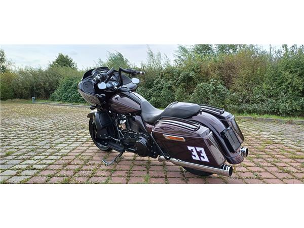 FLTRXS Road Glide Special 