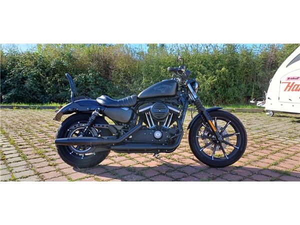 XL883N Iron 