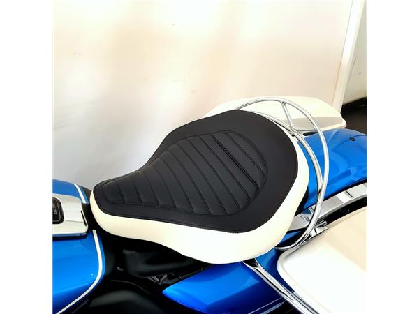 HARLEY-DAVIDSON ELECTRA GLIDE REVIVAL