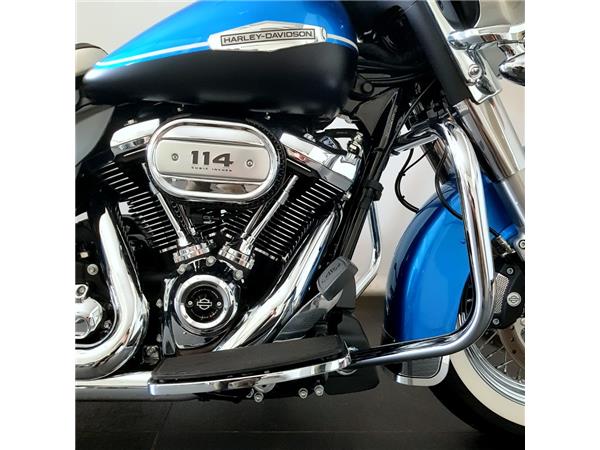 HARLEY-DAVIDSON ELECTRA GLIDE REVIVAL