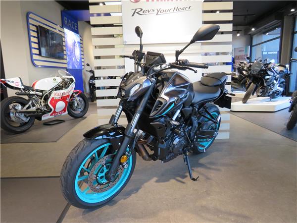 YAMAHA MT-07 