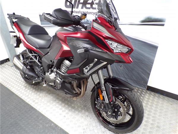 2024 Kawasaki Versys 1000
