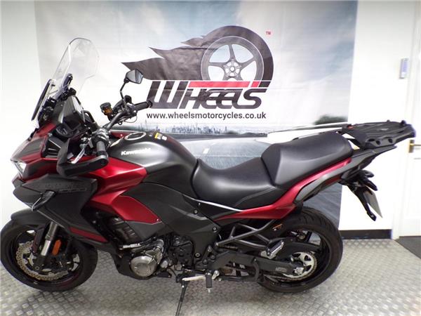 2024 Kawasaki Versys 1000