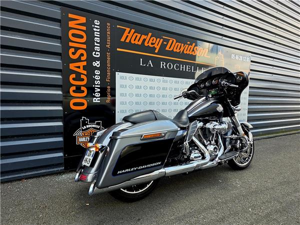 2022 HARLEY-DAVIDSON STREET GLIDE