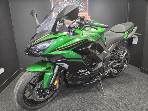 2025 KAWASAKI NINJA 1100 SX SE