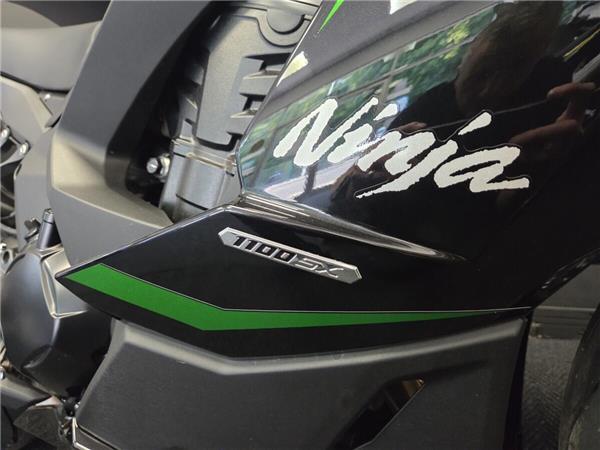 2025 KAWASAKI NINJA 1100 SX SE