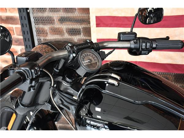 2016 HARLEY-DAVIDSON CVO FXSBE BREAKOUT