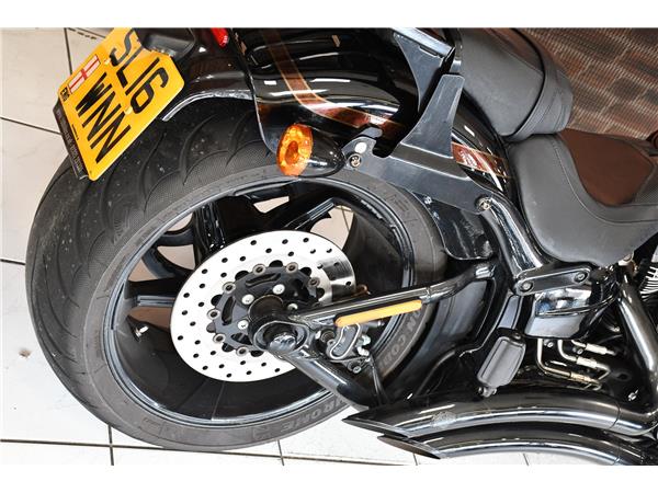 2016 HARLEY-DAVIDSON CVO FXSBE BREAKOUT